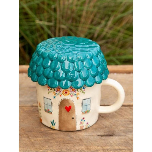 Natural Life | Cozy Cottage Mug with Lid Hand‑Moulded Semi‑Porcelain