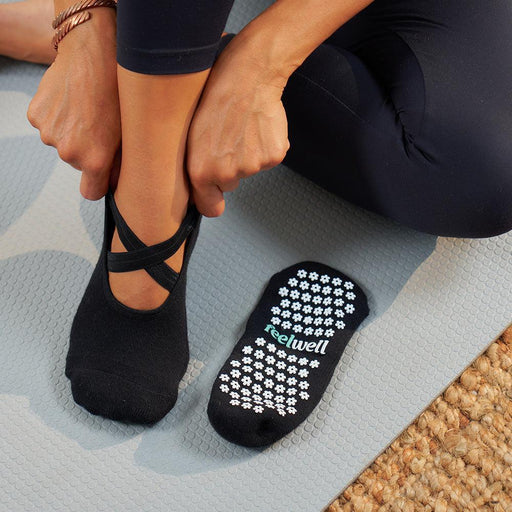 Annabel Trends | Feel Well Pilates Socks
