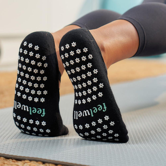 Annabel Trends | Feel Well Pilates Socks