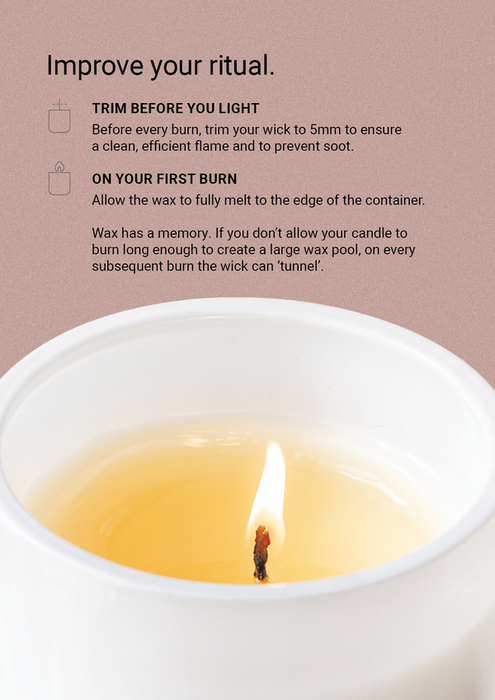 The Aromatherapy Co. | Therapy Soothe Peony & Petitgrain Scented Candle