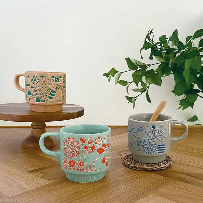 Ceralife | Decole Walking Cat Mug - Stackable - Flower Garden Homing Instincts