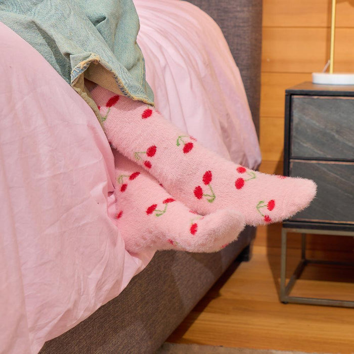 Annabel Trends | Fuzzy Bed Socks Cozy Floral Design