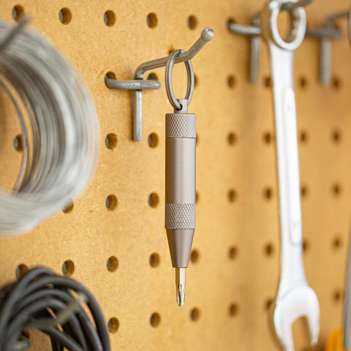 Kikkerland | Screw It! Mini Keychain Screwdriver Silver